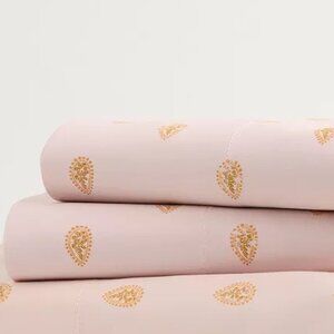 Sonoma The Easy Care 525 Thread Count 2 Standard/Queen Pillowcases Pink Paisley